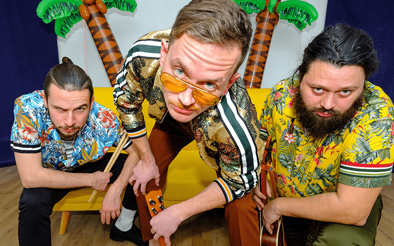 SOLEIL PARTY CLUB - LE LABORATOIRE DES GROS BARBUS